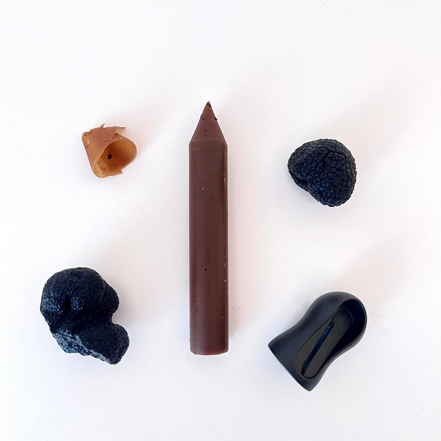 UNO | BLACK TRUFFLE